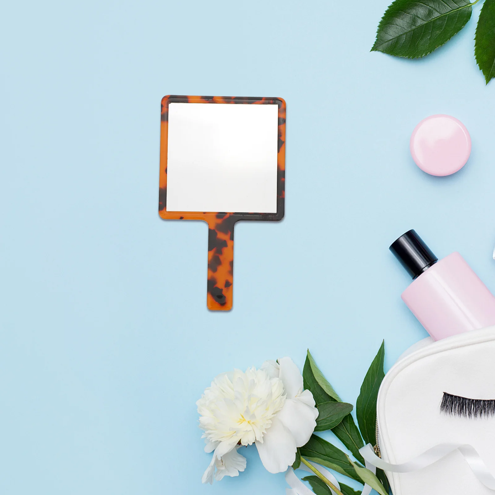 

Ergonomic Hand Held Mirror Leopard Pattern Retro Design Portable Mirror for Travel Purse Salon Use Hand Held Mirrors