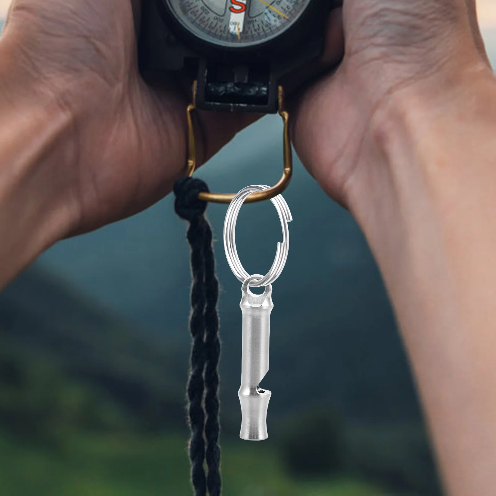 Silbato de supervivencia de emergencia para actividades al aire libre, silbato de Metal de alto decibelio, herramienta de rescate multifuncional para senderismo