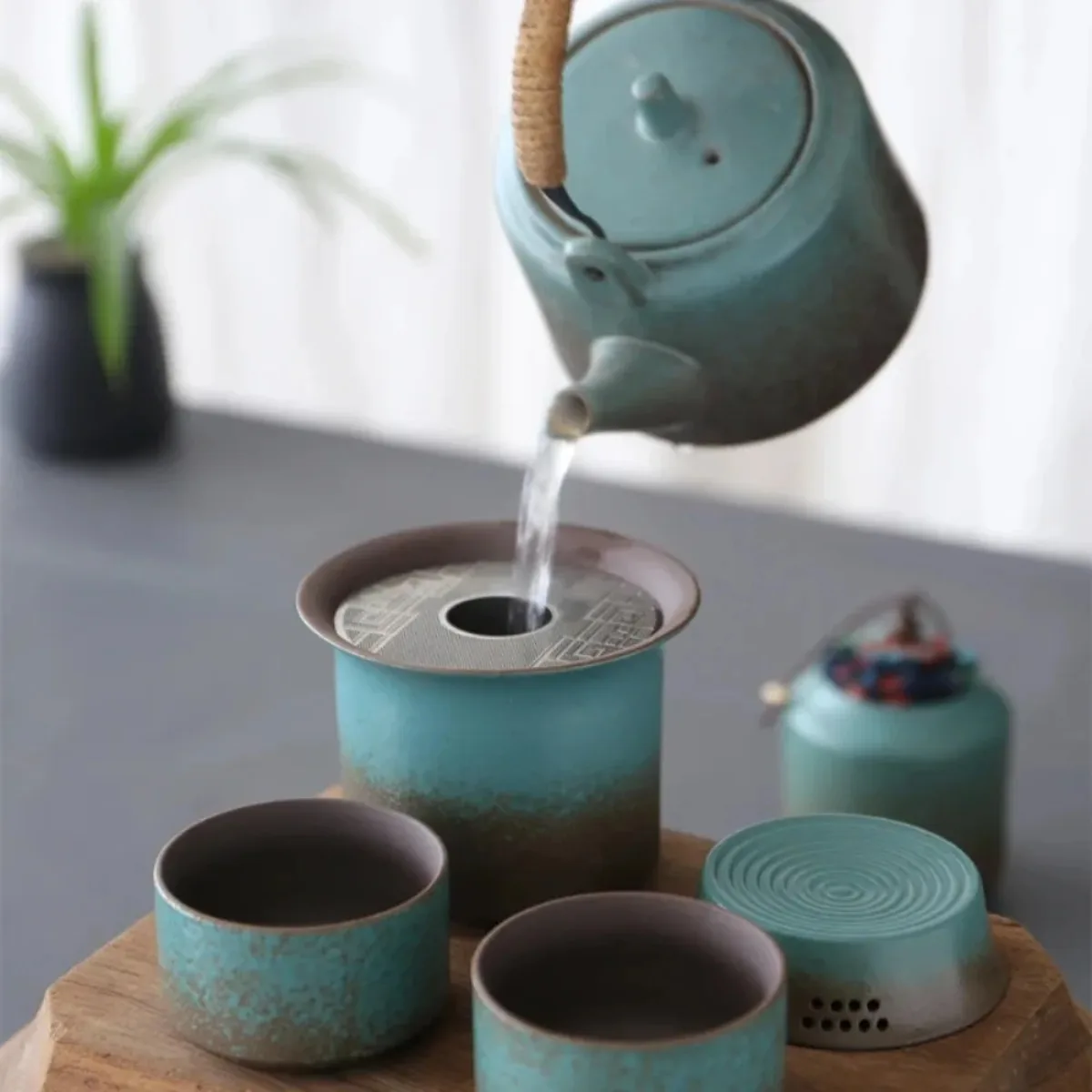 Ceramic Tea Set Vintage Kiln Change Green Teapot Set 1 Pot 4 Cups Kung Fu Teaware Aesthetic Home Decor Living Room Gift