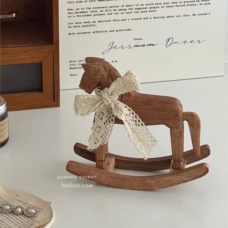 Retro Nostalgic Trojan Horse Ornaments Ins Style Living Room Carving Rocking Horse Solid Wood Desktop Decoration Ornaments