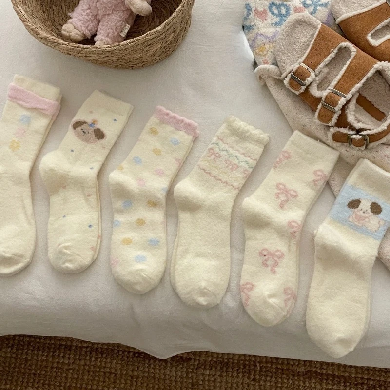 

6 pairs of women's plush thick cute cartoon dog warm autumn winter mid tube socks simple comfortable casual socks
