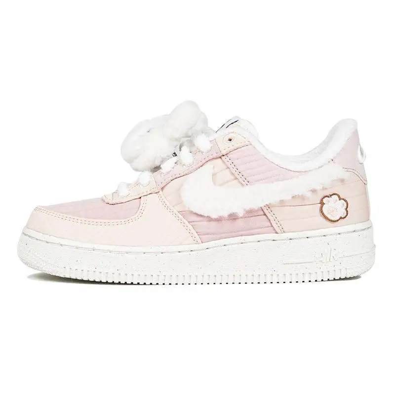 

[Милый пушистый кролик на заказ PAWS] Низкие женские туфли для скейтборда Nike Air Force 1, розовые