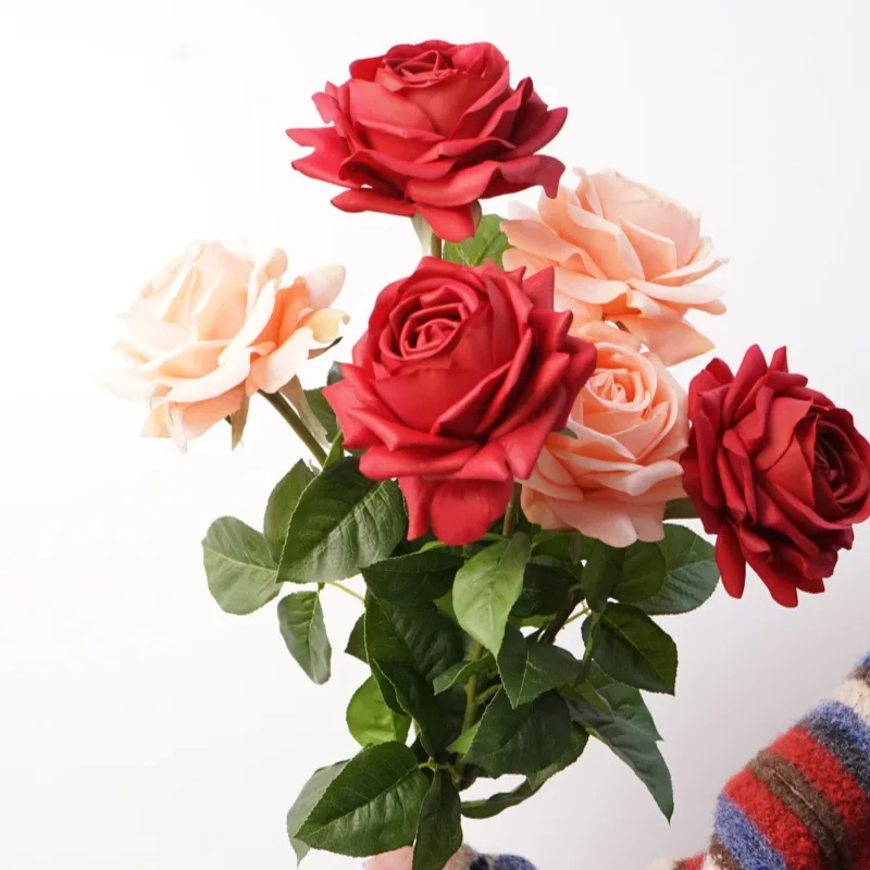 4 Stück Feuchtigkeitsspendende Künstliche Rosen mit Echtem Touch für Hochzeitsdekoration, Brautstrauß, Heimdekoration, Tischdekoration, Valentinstag-Rosen – Detail 1