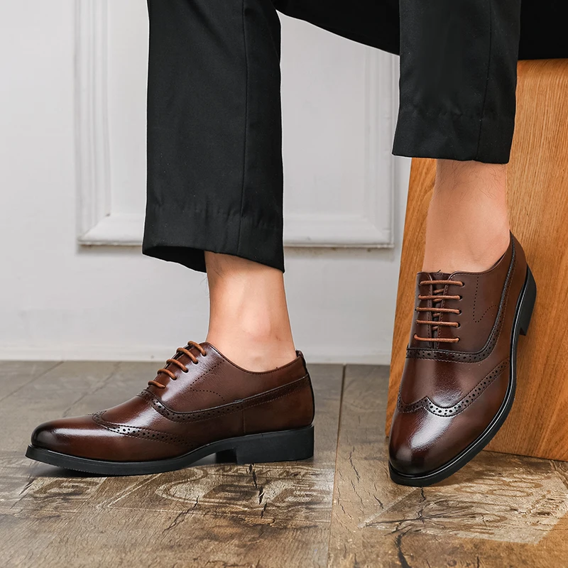 

Large Size 38-48 Men Business Brogue Leather Shoes Men Casual Comfortable Breathable Office Leather Shoes Wedding Banquet Shoes