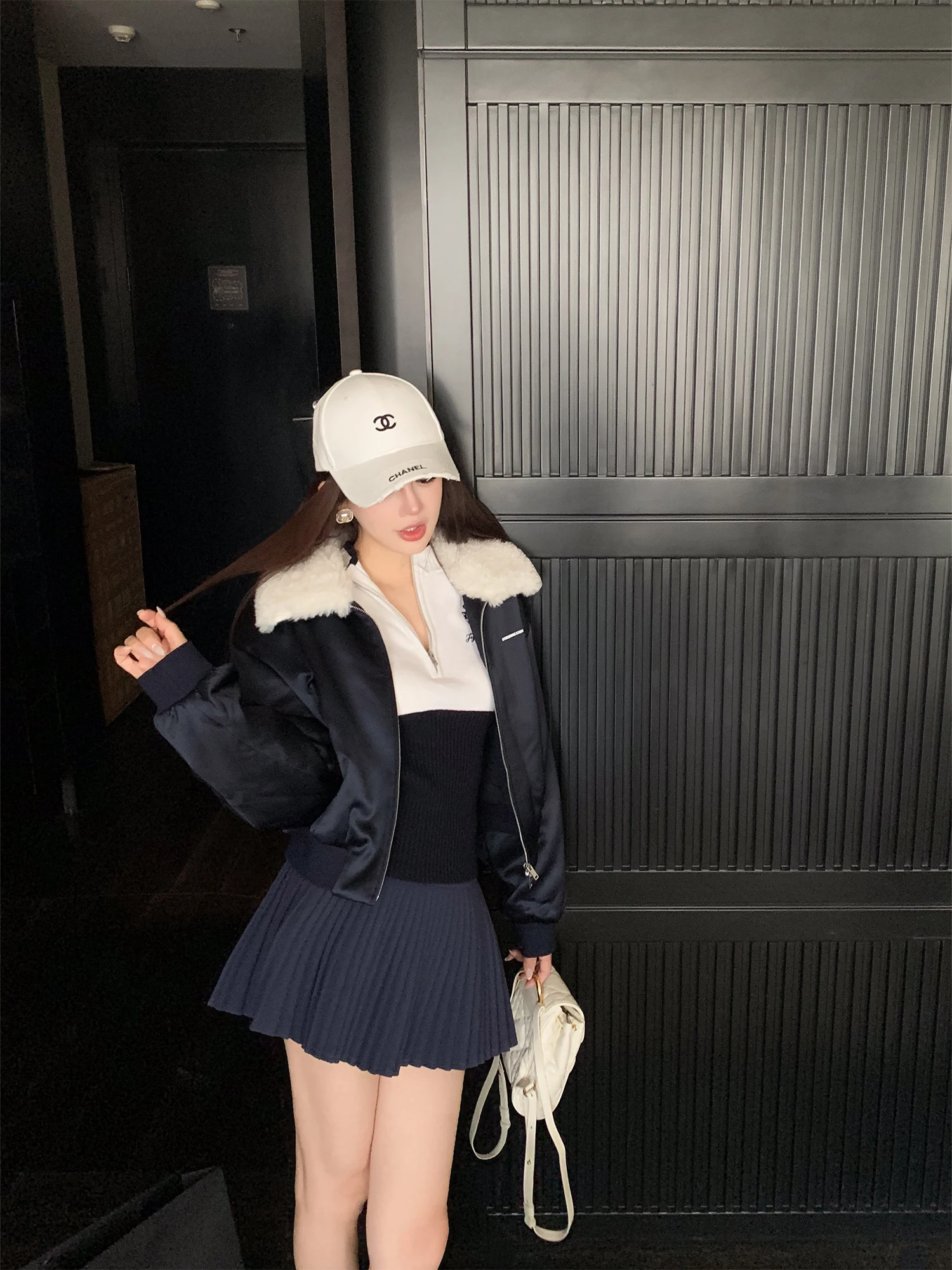 

Korean Sle ort Cotton Jaet Ladies First Color Blo Collar Women's Outerwear Street Faion Spring 2026 Loose Fit Zipper