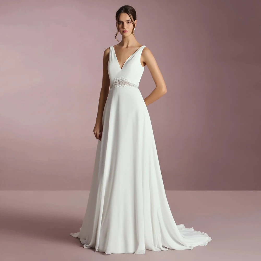 モダンな幅広ストラップのウェディングドレス、Vネック、ブライダル、V字型のバック、カスタムビーズ、フロア丈、スイープトレイン、ベスティドス・デ・ノビア