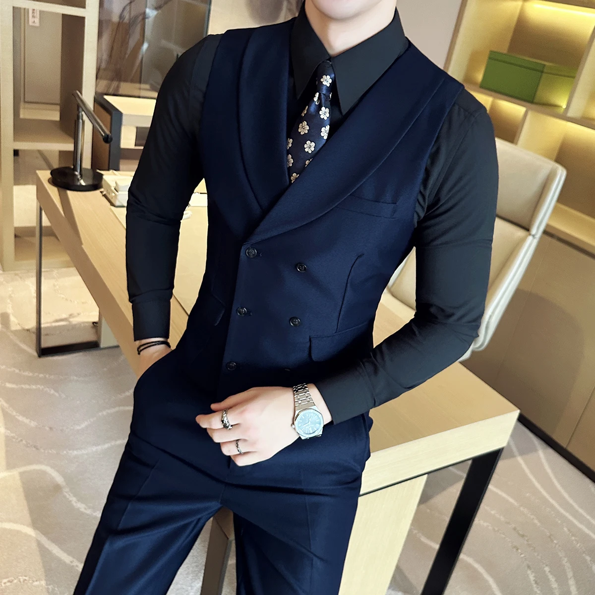 ( Vest + Pants) Men Luxury Double Breasted Design 2 pieces Formal Groom Wedding Dress Vest Set Fashion Mens Club Singer Clothing