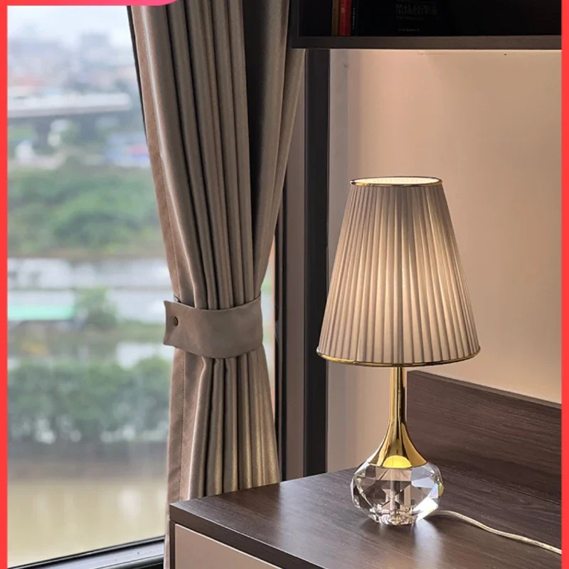 Fashion bedroom bedside crystal master bedroom perfume bottle grey desk lamp light luxury design atmosphere lamp bedside lamp ho