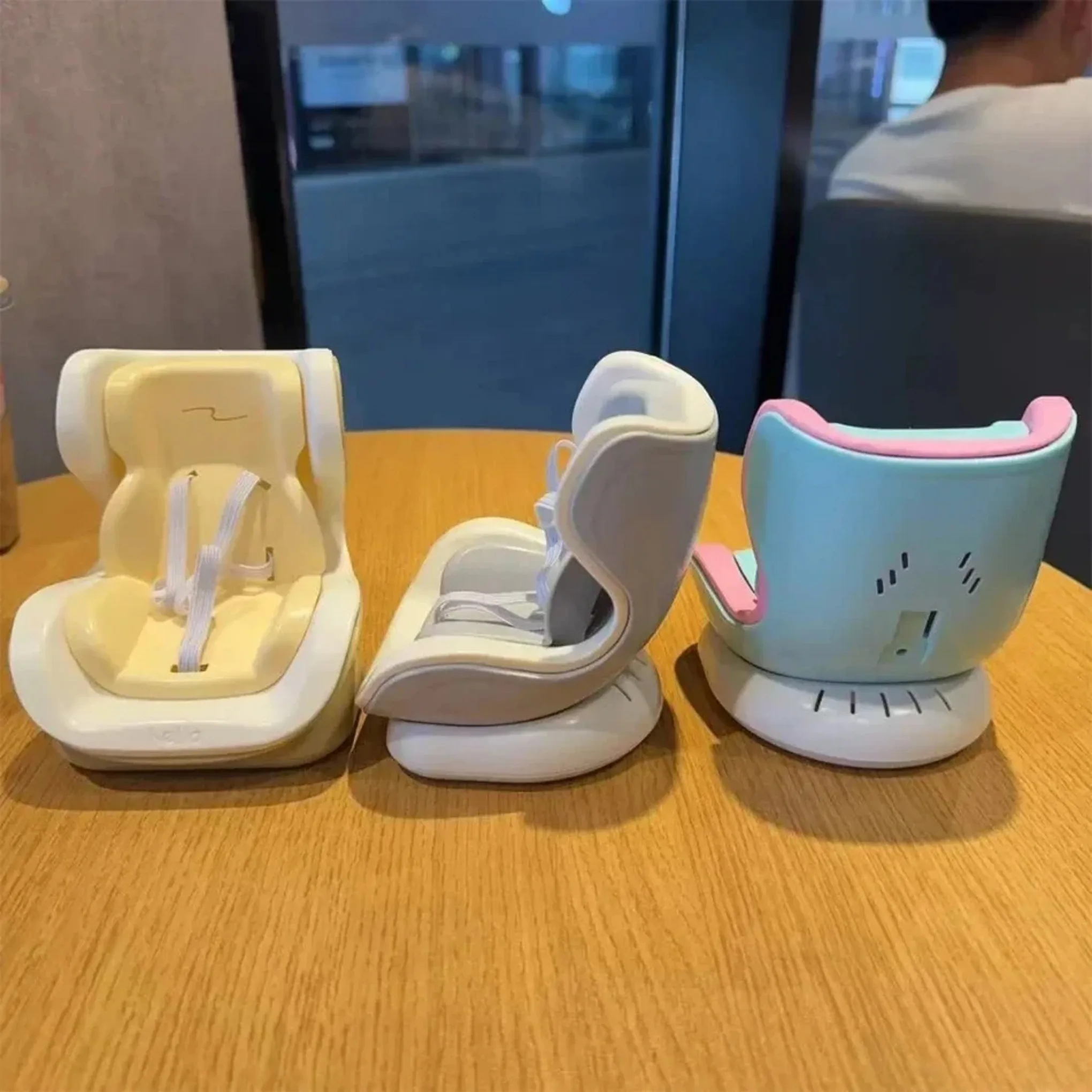 Nouveau pour Labubu voiture poupée siège de sécurité dessin animé chaise modèle Kawaii poupée siège sortie décor voiture intérieur style Labubu accessoires