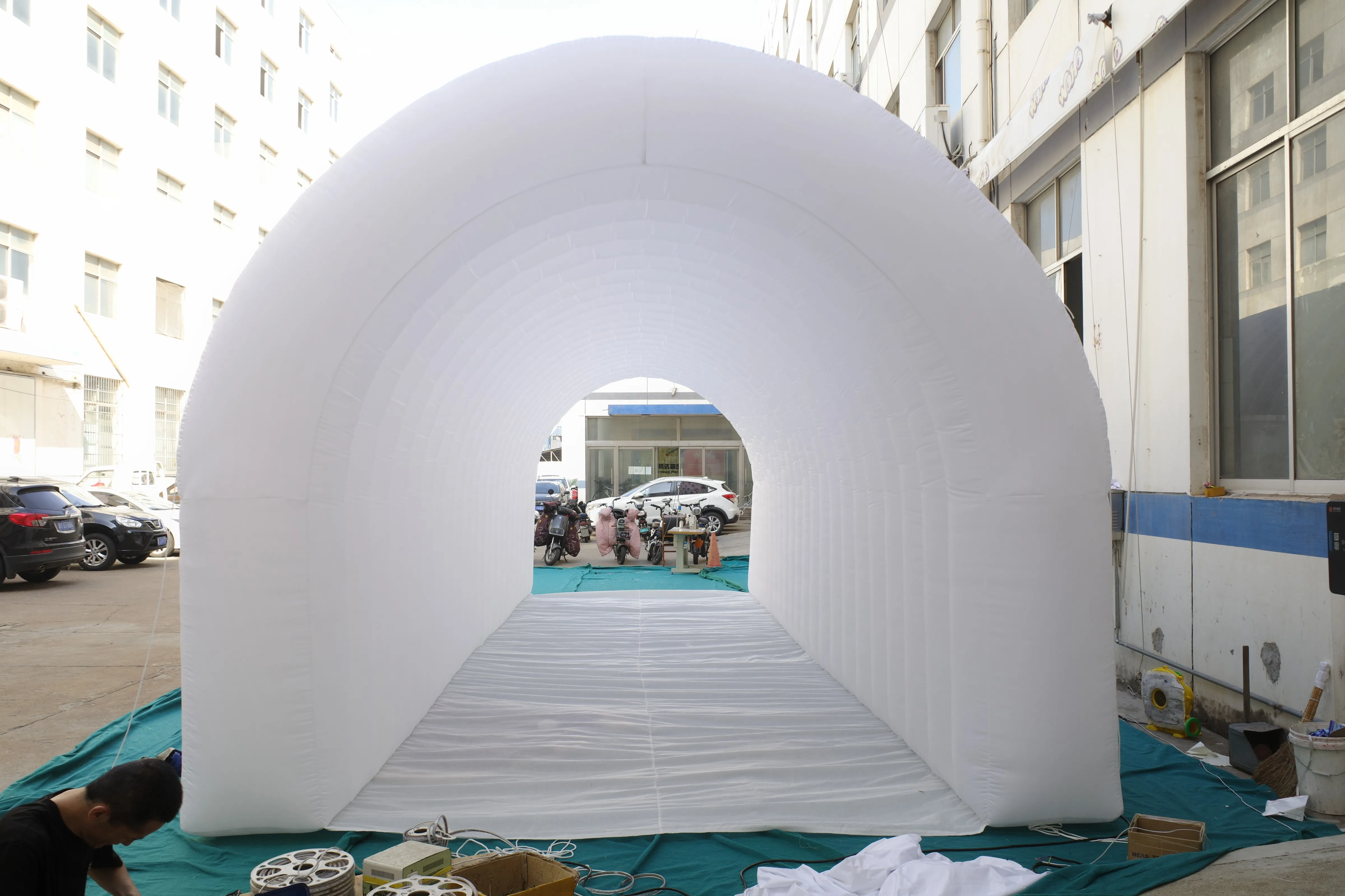 2026 Giant Outdoor Portable Colorful Led Party Tent Led Lighting Inflatable Tunnel for Eventpromote sales