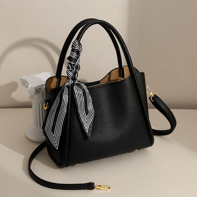 Women\'s Handbag 2026 New Style Basket Bucket Bag High-End Sensation Crossbody Bag for Middle-Aged Ladies Single Shoulder Bag