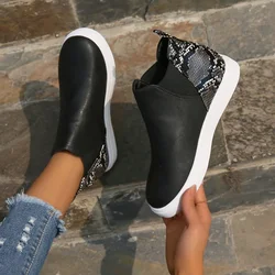 Large casual single shoes for women wearing snake patterned color block thick soles, one foot high cut fashionable single shoes