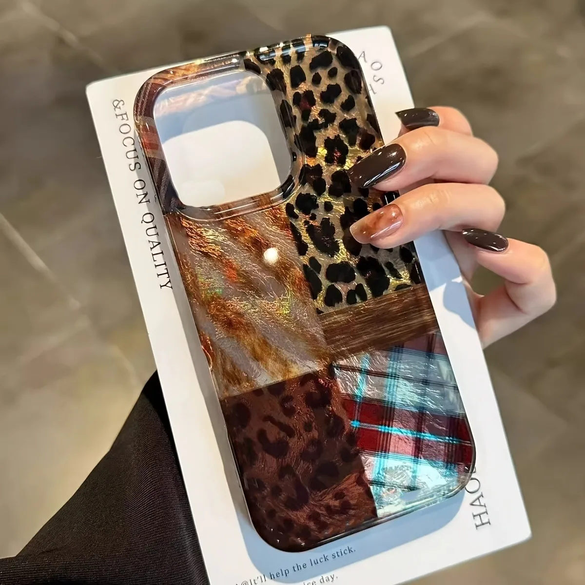 High-End Leopard Print And Tinfoil Design Phone Case for iPhone 17 Pro Max 17 Air 16E 16 15 14 13 12 11 7 8 Plus XS XR 17 Cover