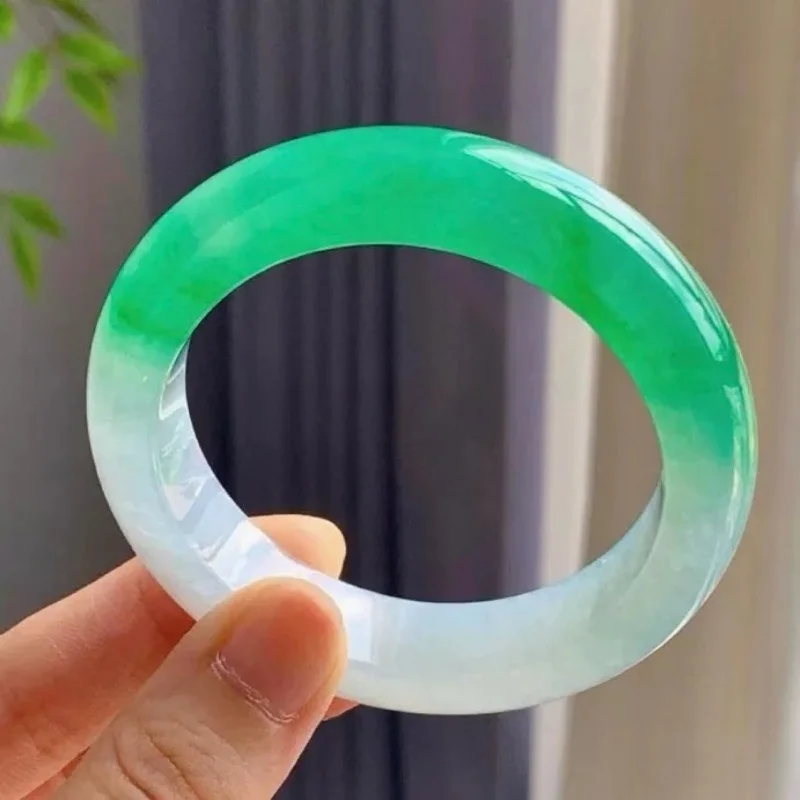 

Ice-waxy in yellow and green, formal , old mine , three-color noble concubine jadeite bracelet for women
