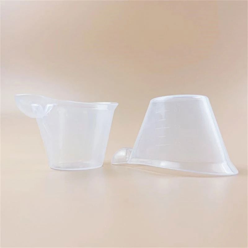 Set of 2 Portable Newborn Feeding Cups Anti-Choke Designs Baby Feeding Cup PP