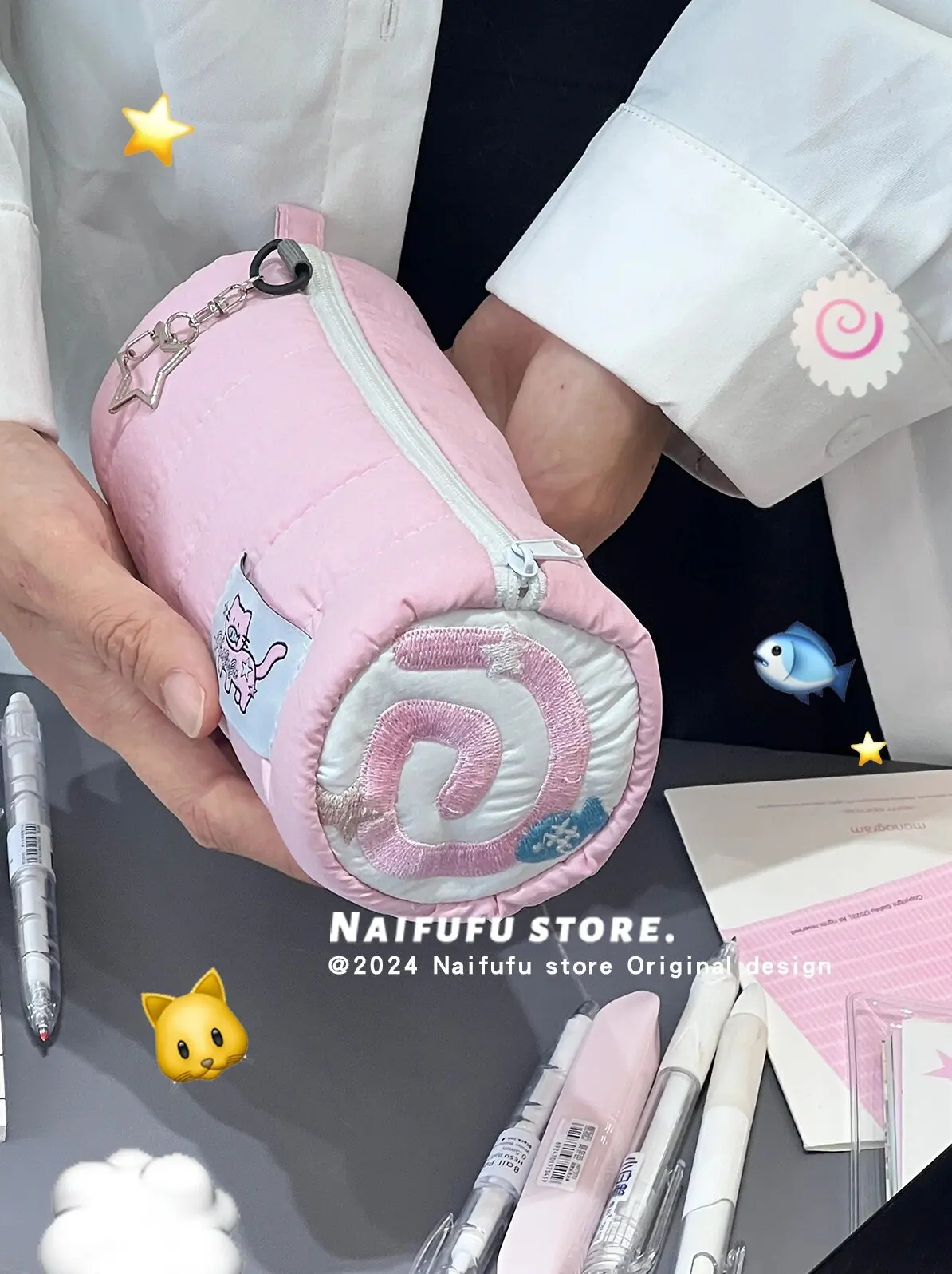 Imagem -05 - Estojo para Lápis Kawaii de Grande Capacidade para Meninas Bonito Bolsa de Papelaria Material Escolar Peixe Rosa Bolo Gato Ins Portátil Bolsa de Maquiagem Japonês