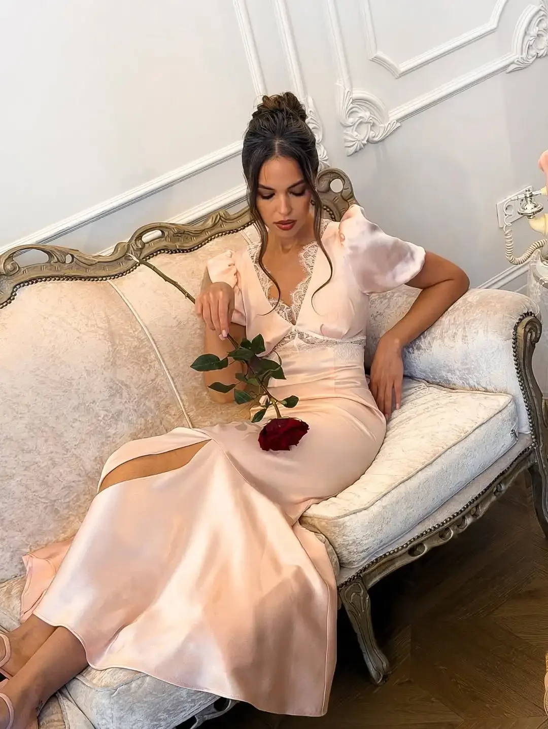 

Fashion Pink Lace Trim Satin Maxi Dress Bubble Sleeves V-neck High Waist Fish Tail Elegant Woman Dresses 2026 Party Wedding Gown