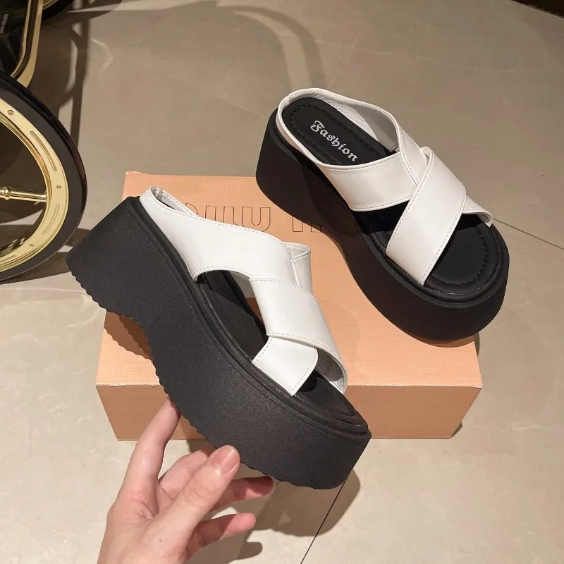 Summer Women Slippers Beach Flip-Flops Chunky Leather Shoes Wedge Heels Outside Sandals cosy Woman High Platform Slippers 7CM