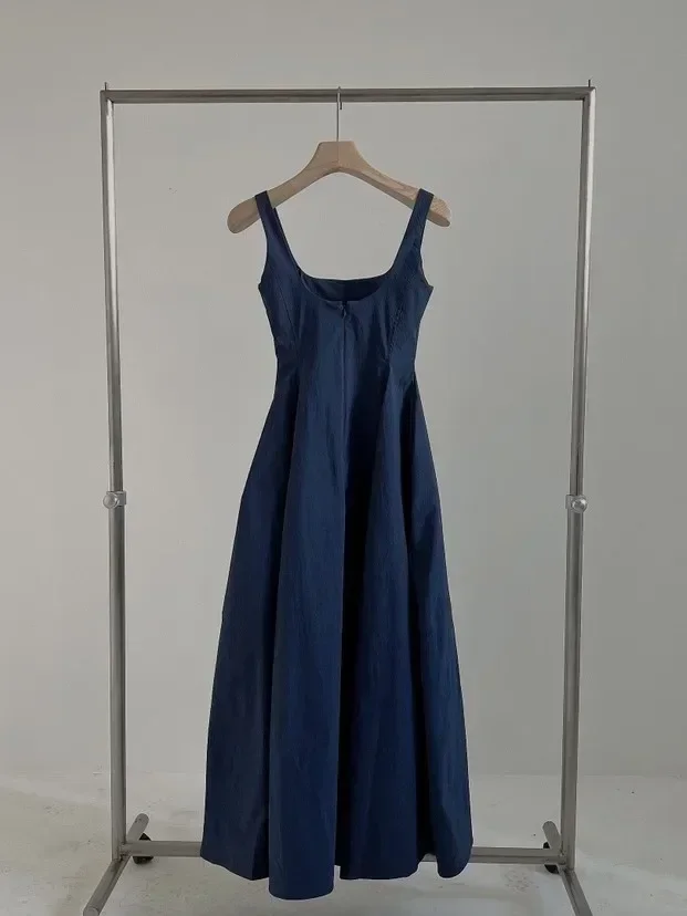 black dress for memorial service What To Wear To Celebration of Life (Respectful Oufit Ideas) - Beth Ferguson Neck Lace Short Sleeved Solid Pullover Dress Sleeveless Dress For Funeral Funeral