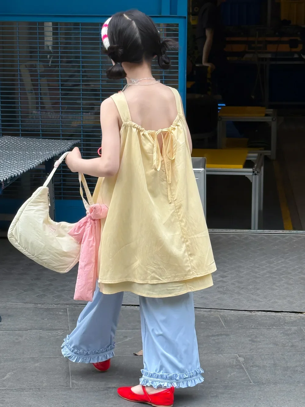 

2023 летнее новое платье на бретельках без рукавов для девочек, тонкое хлопковое детское повседневное платье, милое платье-жилет с бантом для маленьких девочек, однотонная детская одежда