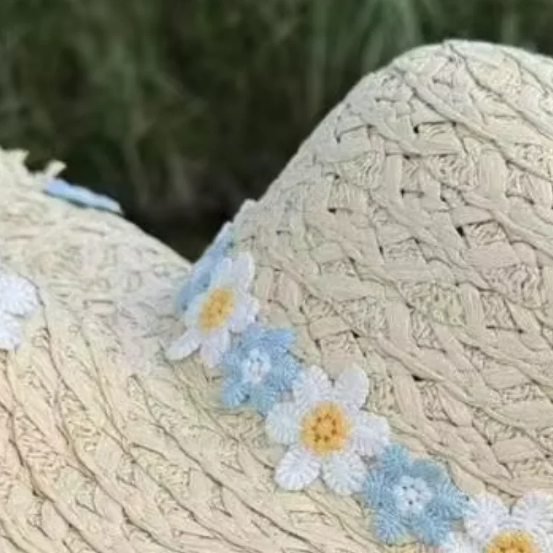 

Breathable Straw Hat Lace Tie Lightweight Sun Hat with Windproof Flower Strap, Lightweight Breathable Summer Travel Hat