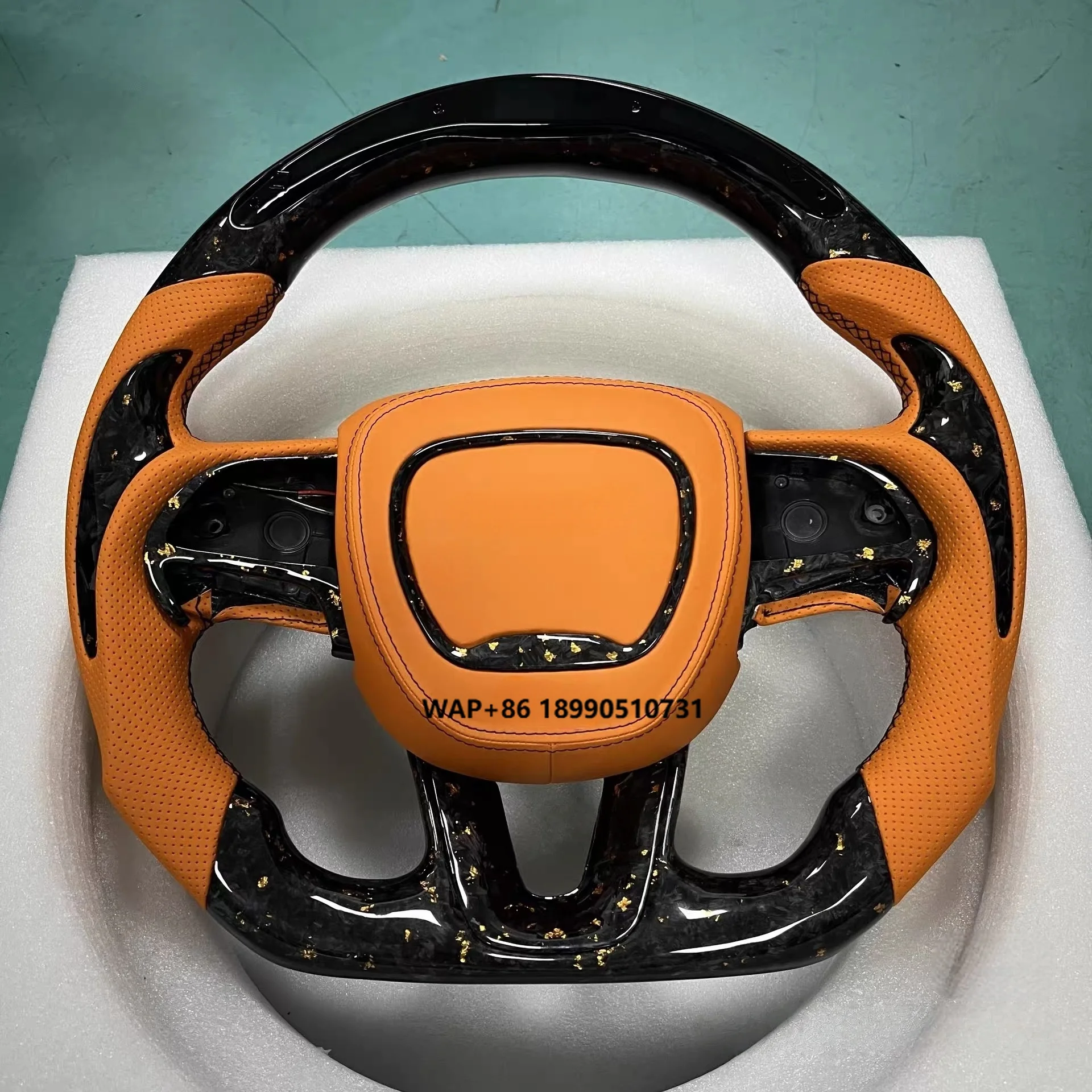 

Car Interior Accessories LED and White Carbon Fiber Steering Wheel for Dodge Challenger Charger SRT