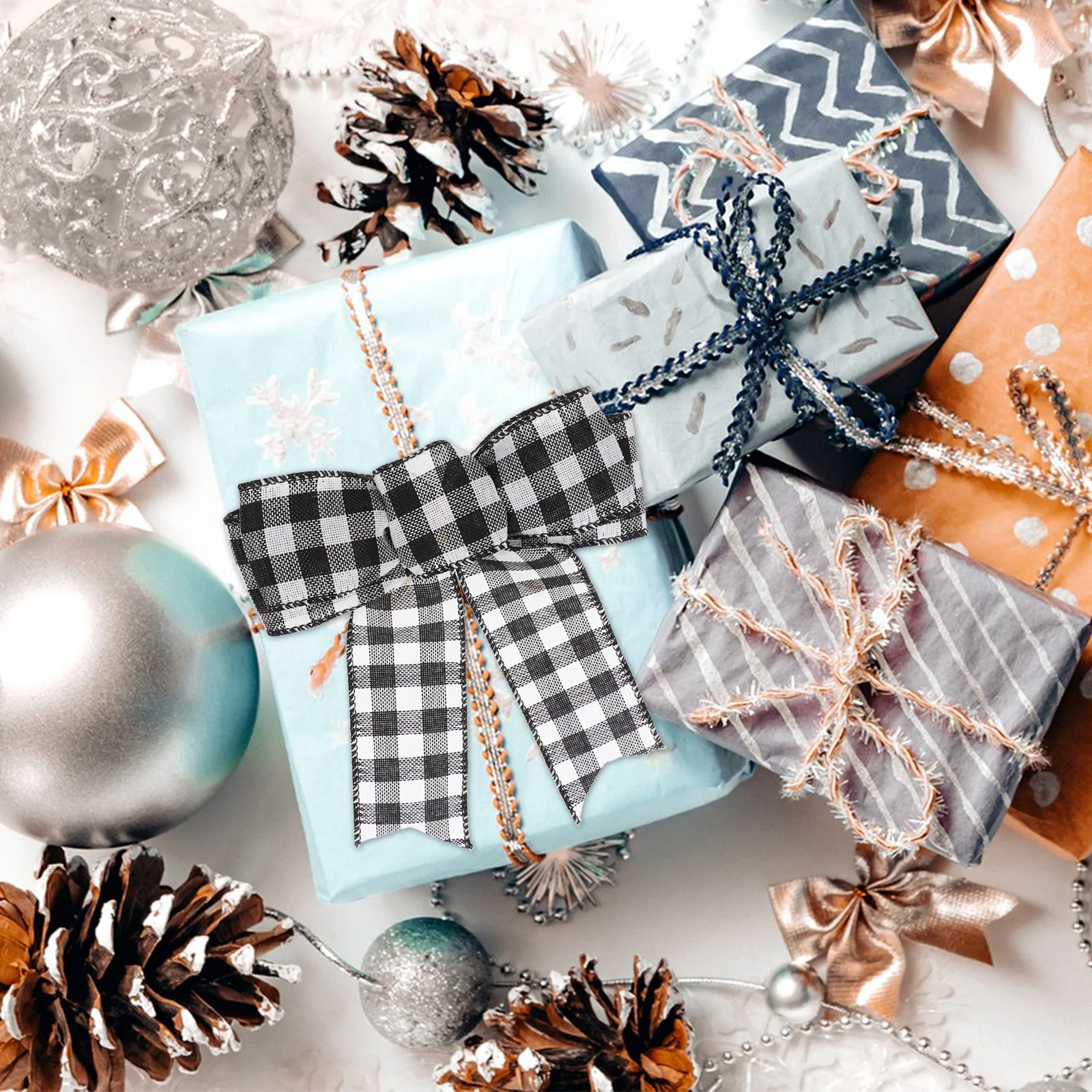 

2pcs Christmas Tree Bows Large Decorative Holiday Home Party Decor Xmas Wreath Bowknots Unique Craft Ornaments Diy Fine Linen