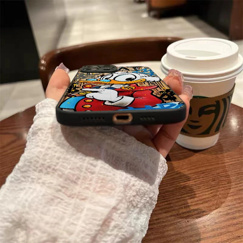 Mickey Donald Duck For iPhone 15 14 13 12 11 Pro Max 13 12 Mini 6 6S 7 8 Plus Phone Case Liquid Silicone Cover Funda Coque