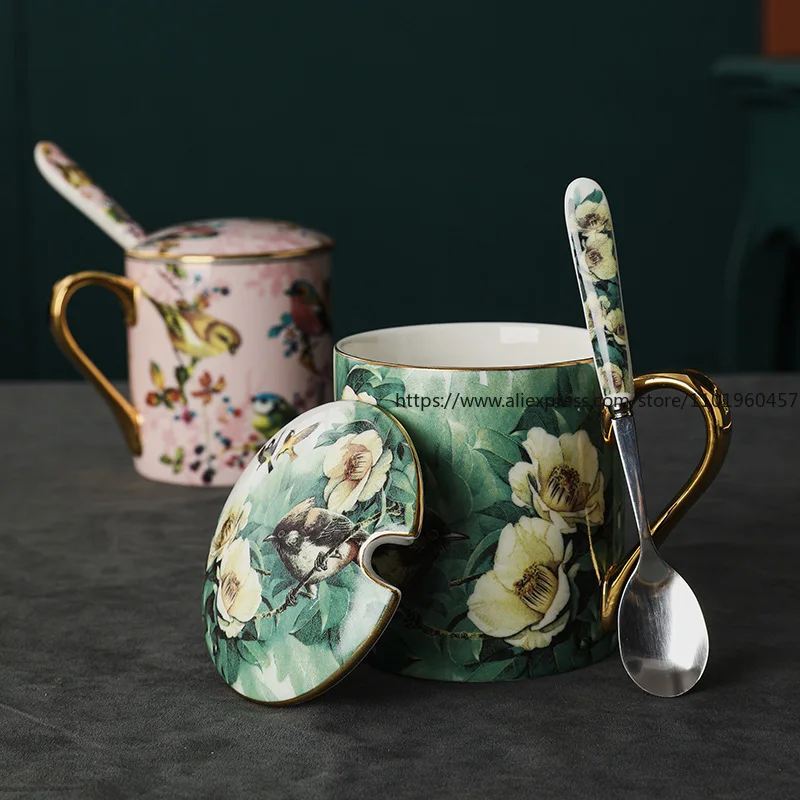 

Bone China Mug Set - Exquisite Gift High-Quality Couple's Matching Mugs Gift Box Ceramic Water Cups with Lids and Spoons