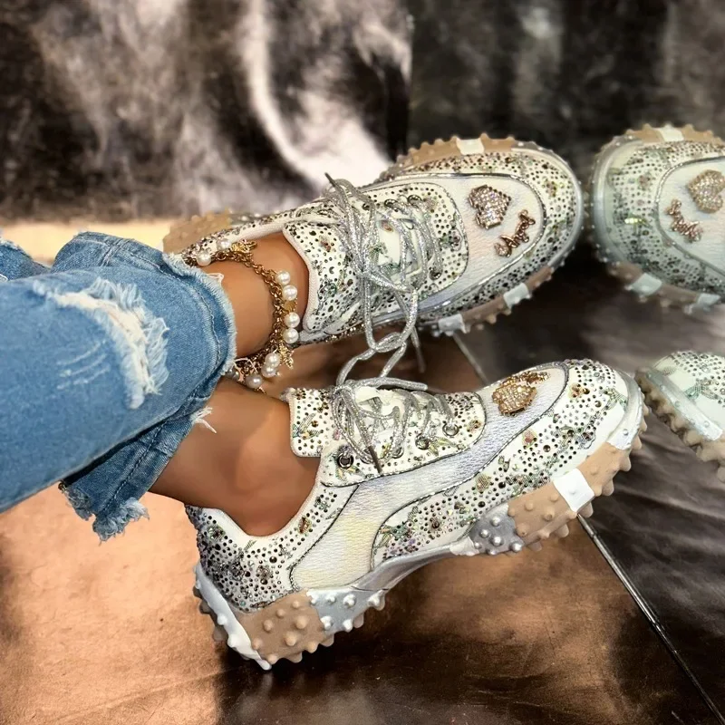 

Женские дизайнерские нескользящие кроссовки Water Diamond, модные роскошные джинсы, женская обувь, новая уличная женская спортивная обувь на платформе