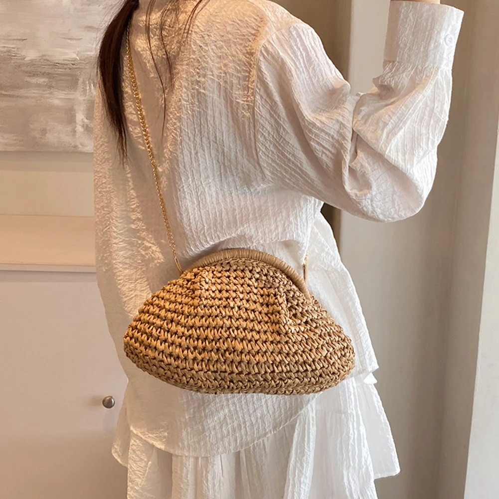 Sac tissé en paille pour femmes, pochette en paille avec sangle en chaîne, sac à coque à la mode et décontracté, sac à bandoulière pour voyage en plein air
