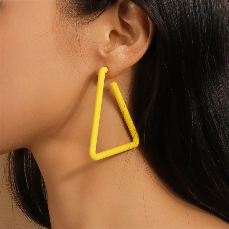 Aihua Fashion Geometrische Persönlichkeit Neon Acryl Großer Herz-Creolen-Ohrring für Damen Koreanischer Hohl-Dreieck-Stern-Ohrring Schmuck – Detail 12