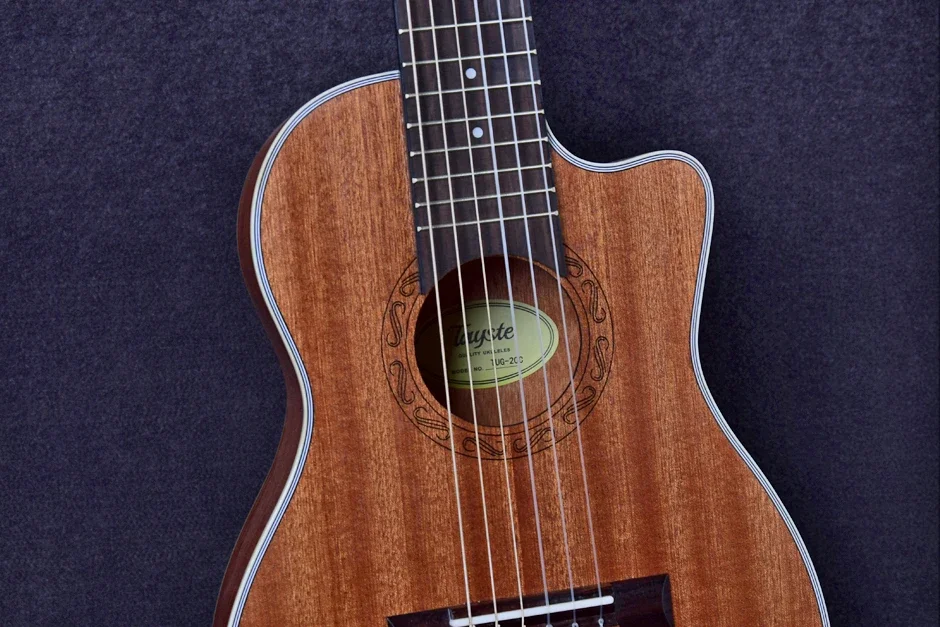 Musical Instruments Accept OEM 30 Inch Ukulele Guitalele