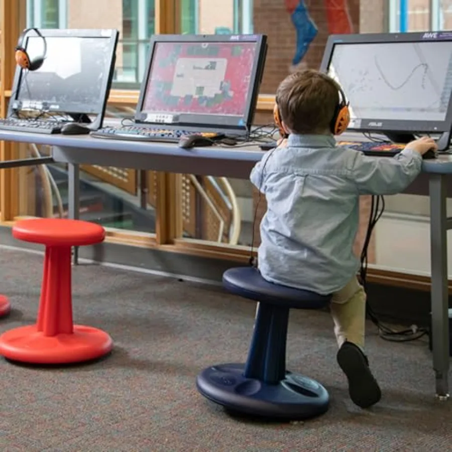 KORE Design Wobble tabouret chaise filles + garçons enfant tabourets de bureau ergonomiques petites chaises de bureau sièges flexibles pour enfant actif ajouter