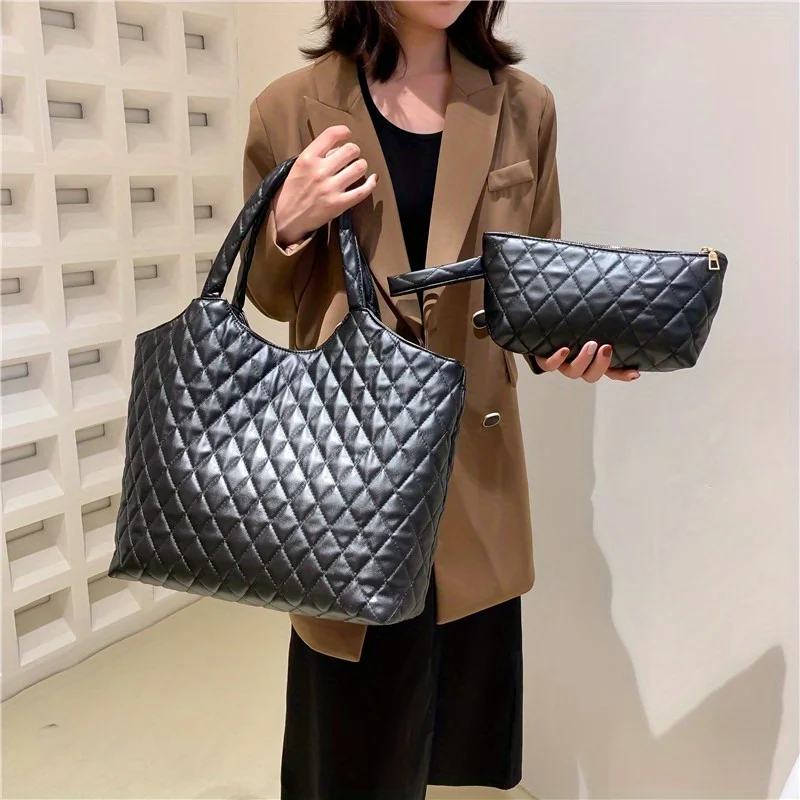 New Fashion Large Capacity Lingge Embroidered Thread Single Shoulder Crossbody Bag Commuter Big Bag Underarm Tote Bag