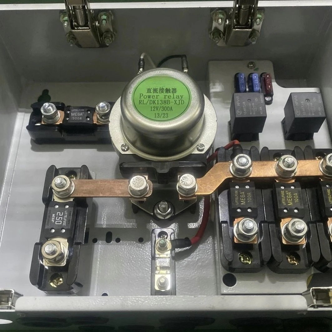 RV distribution box relay, modified RV distribution box, 12V, 24V system fuse box