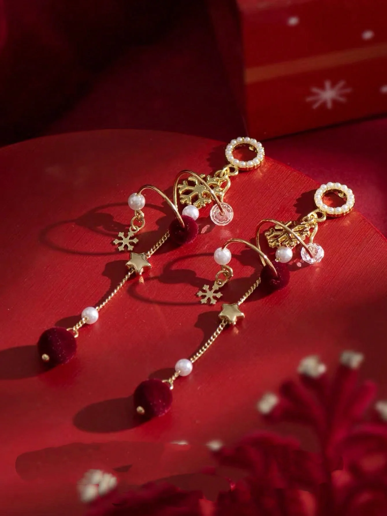 New Year Red Flocked Beads Snowflake Star Tassel Long Earrings Women Christmas Fashion Jewelry Romantic Gifts for Girls