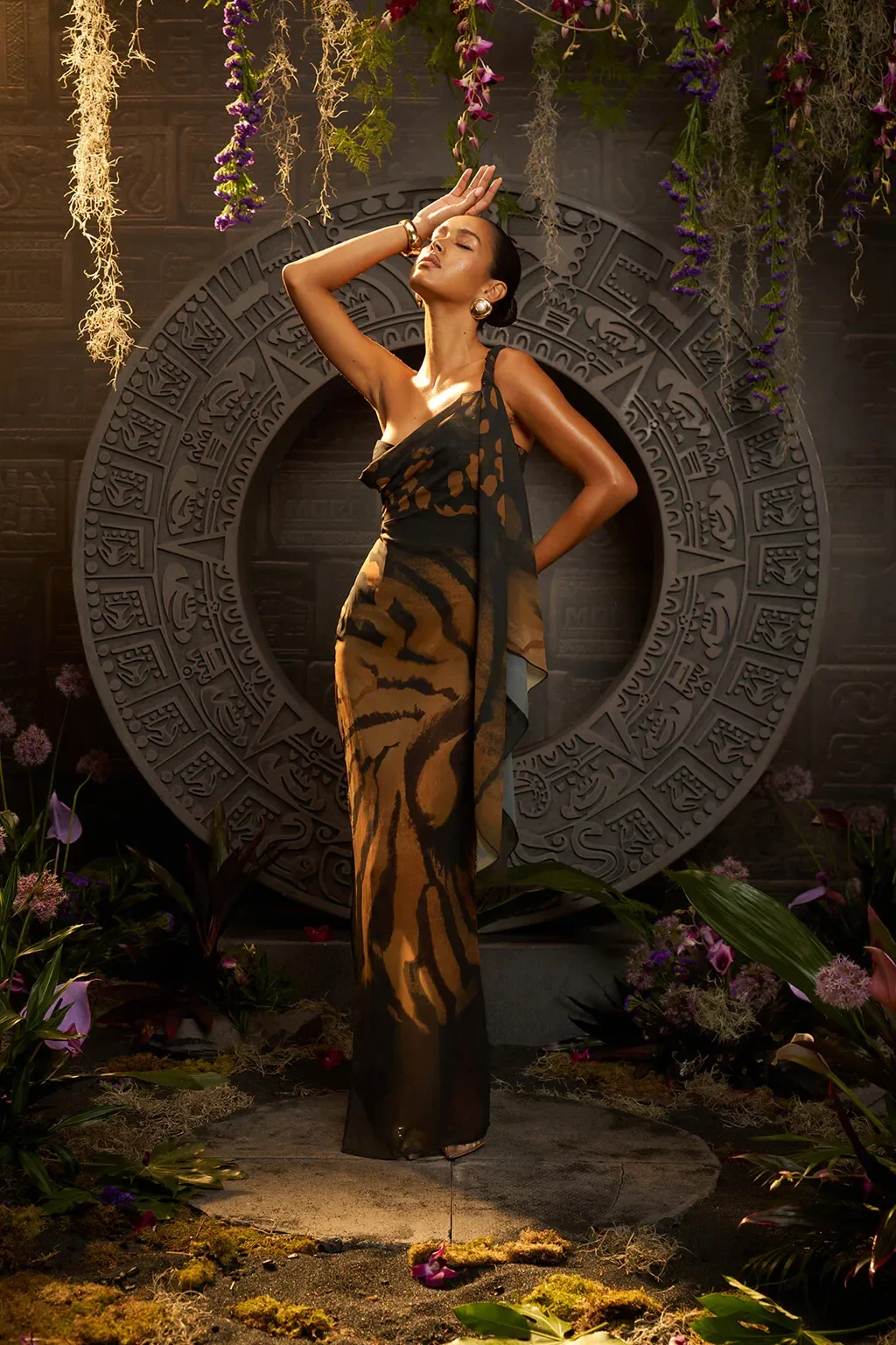 2025 New Retro Prints High Quality One Piece Swimsuit And Skirt Print Deep-V Lace-up Women Bikini Set Swimwear Bathing Suit