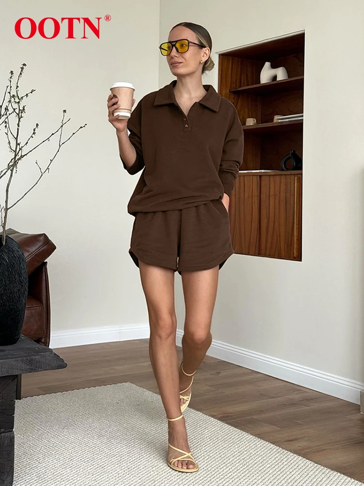 OOTN Vintage Brown Knitted Terry Shorts Sets Two Pieces Polo Sweatshirts Baggy Shorts Autumn Winter 2024 Female Outfits Office