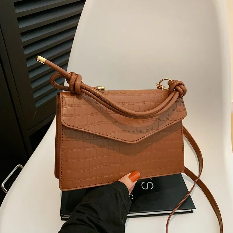 Solid color texture shoulder commuting small square bag, stone pattern small bag