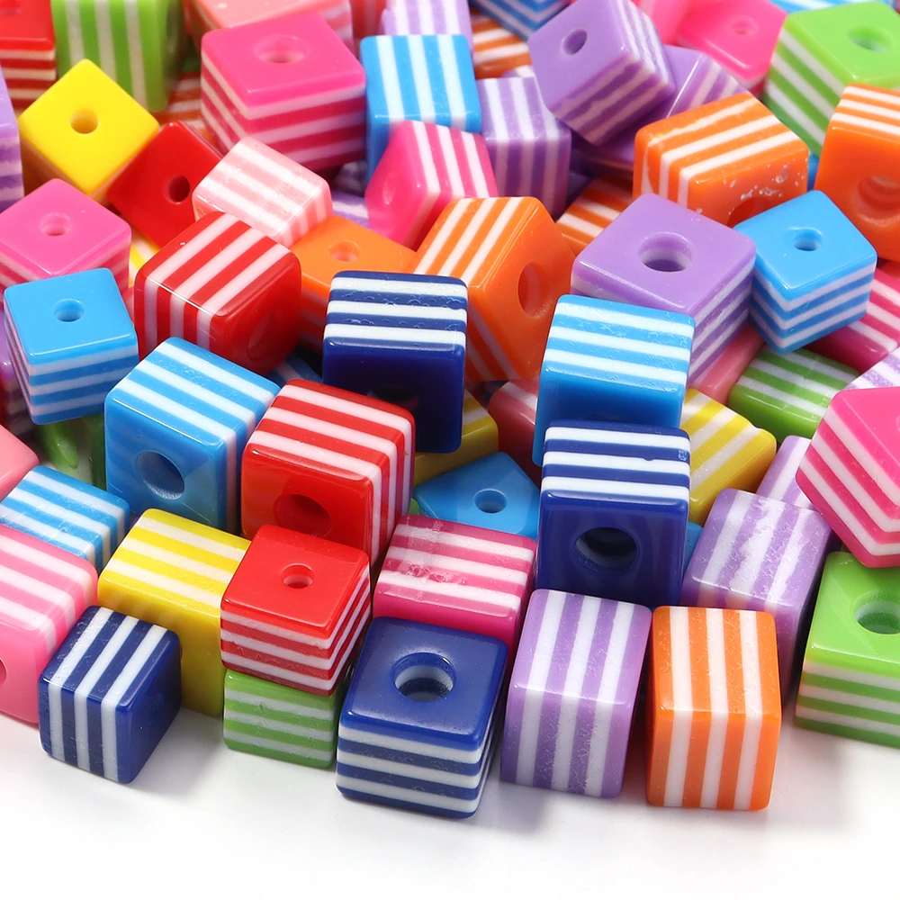50 stücke Harz Perlen Quadratischen Würfel Regenbogen Streifen Lose Spacer Perlen Für Schmuck Machen DIY Armband Halskette Zubehör