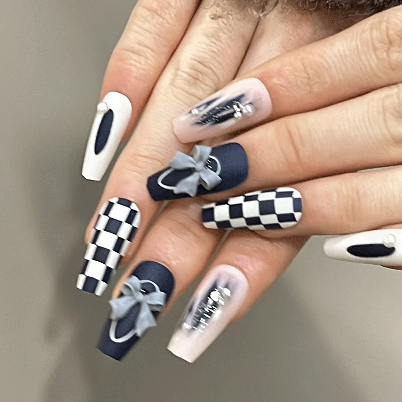 24pcs/box checkerboard patchwork manicure piece bow pearl fake nails fake nails autumn and winter blue wearable fake nails