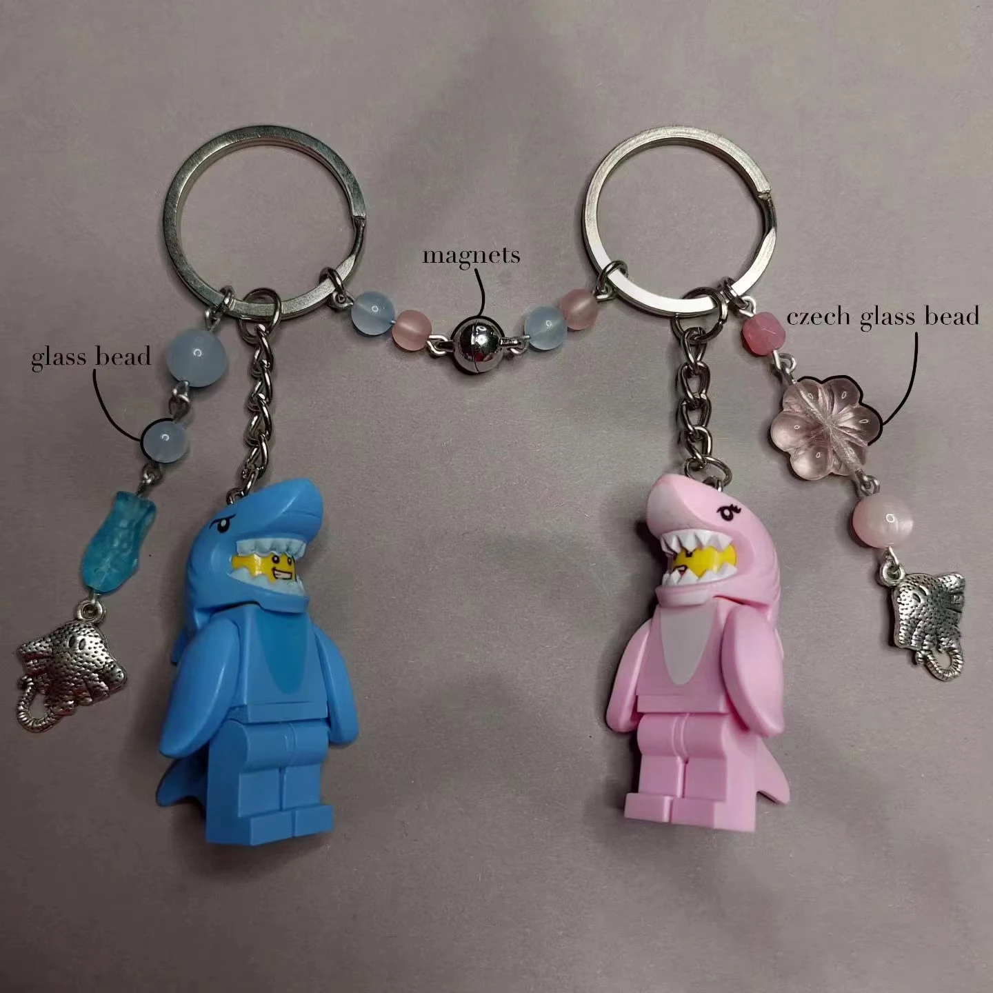 2pcs/set Creative and Cute Building Block Cartoon Keychain Pendant Paired with Blue and Pink Bat Unicorn Gifts