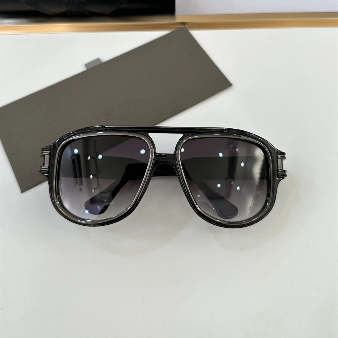 للجنسين جولة مزدوجة جسر المعادن الرجال النظارات الشمسية Grandmaster ستة نظارات الموضة رجل DTS900 أنيق الإناث نظارات شمسية