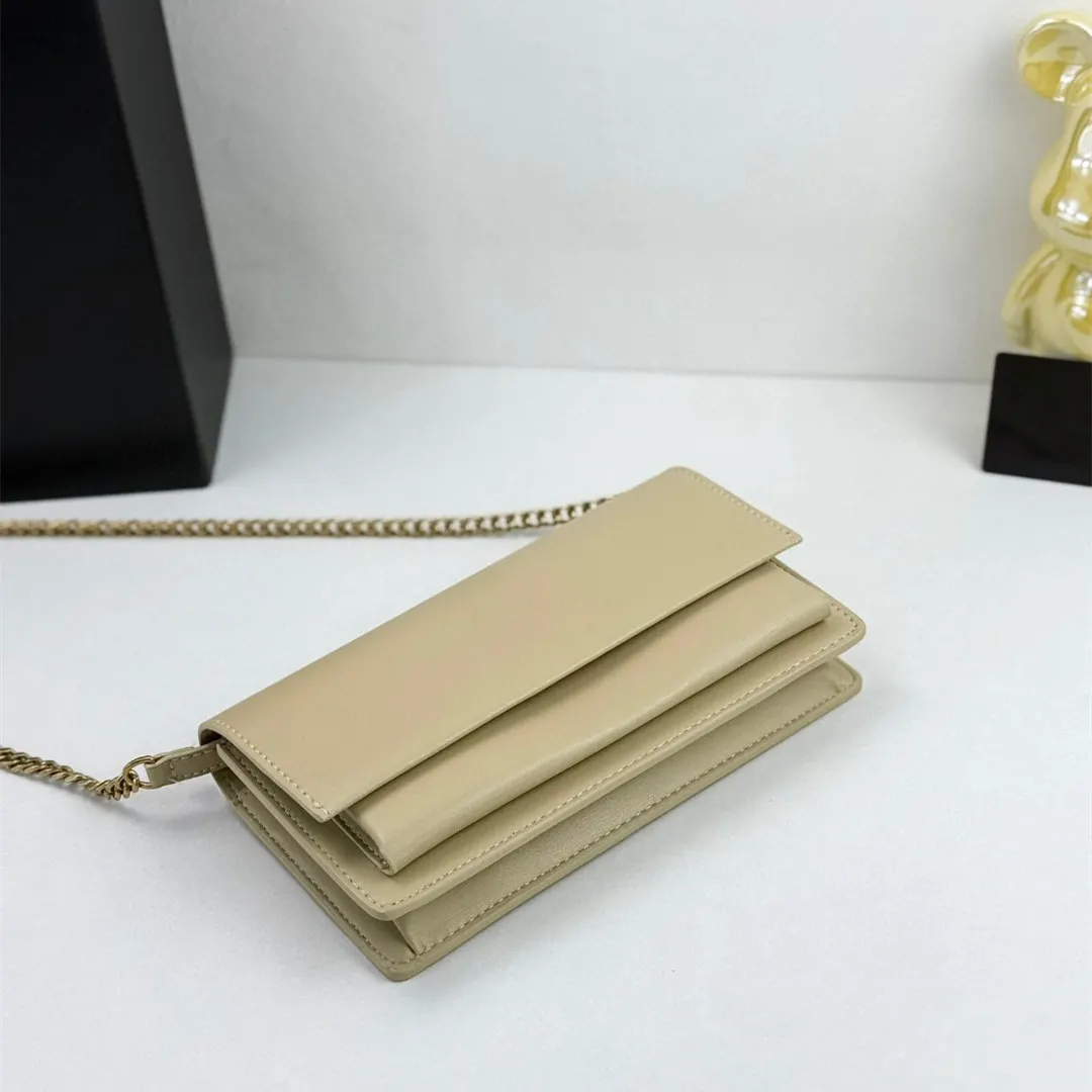 السيدات رفرف حقيبة كروسبودي حقيبة سلسلة نسائية حقيبة الإناث التصميم الكلاسيكي الكتف رسول المحافظ وحقيبة يد