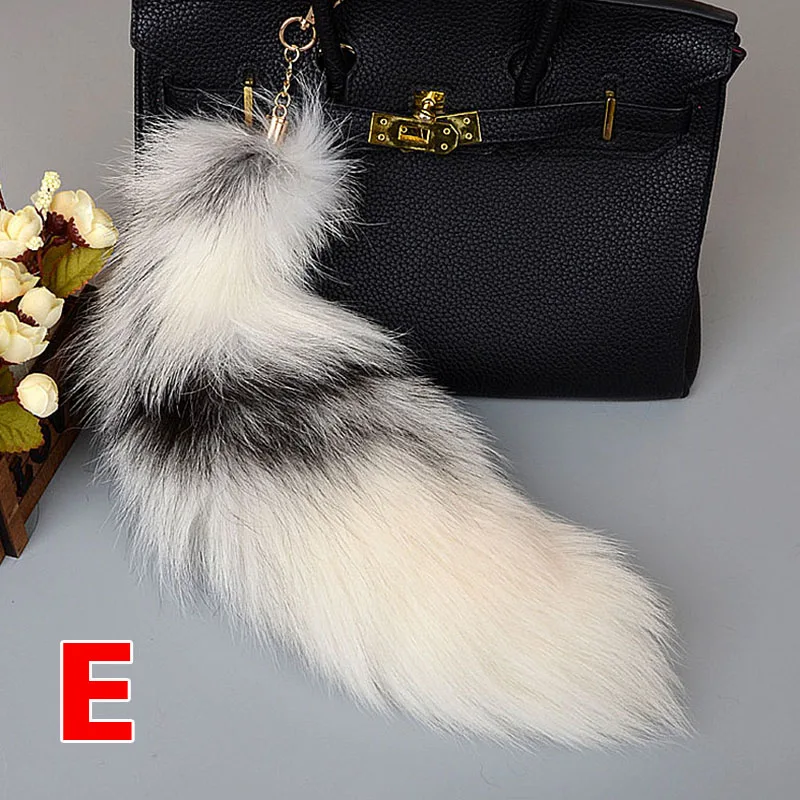 2024 Faux Fox Fur Tail Large Long Natural Fur Tail Keychain Pendant Huge Fluffy Cosplay Tail Cute Wolf Fox Tail Fur Car Keychain