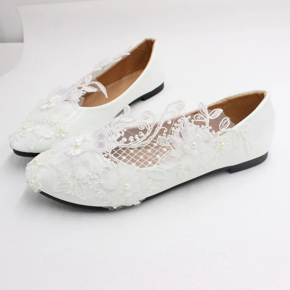 New spring lace wedding shoes White flat bride shoes Original design Princess women\'s single shoes suitable for wedding dress ph