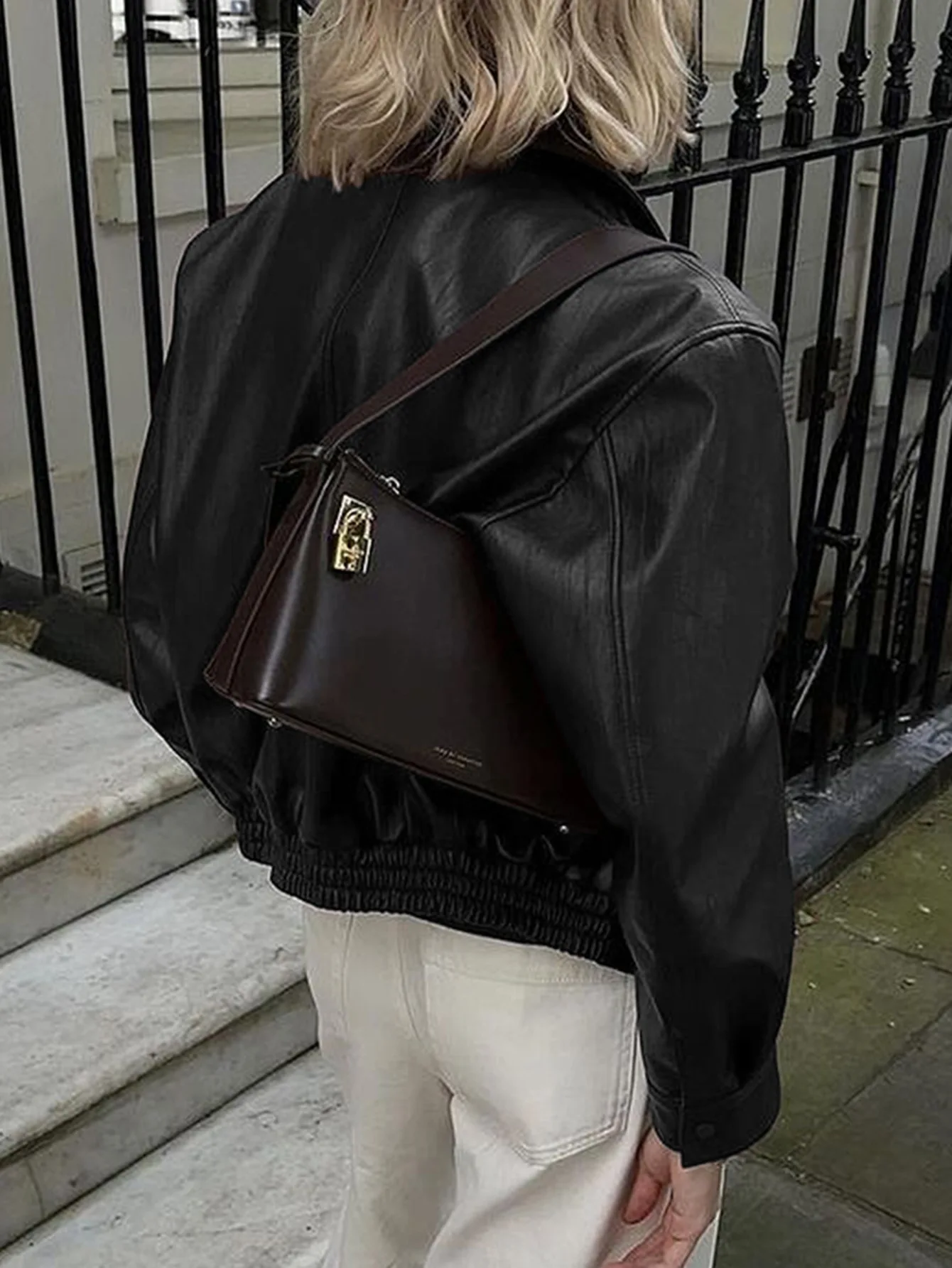 سترات منفوخة للنساء سترة طيار للخريف من الكتان ذات أساور مكبلة احترافية كلاسيكية جاهزة الحد الأدنى OL يوميًا