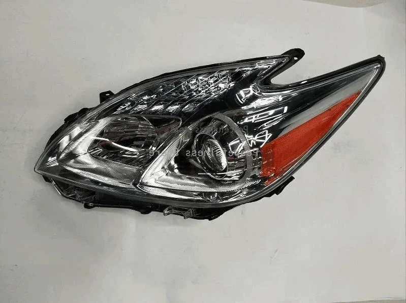 

81170-47520 81130-47520 1PC For Toyota Prius ZVW30 10-11 12-15 car LED headlight