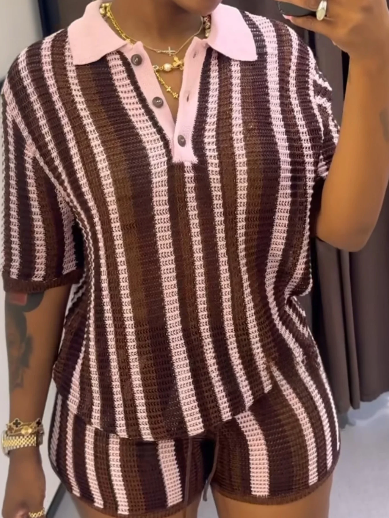 

Knitted striped tops women's fashion casual loose pullover new summer short-sleeved button lapel top shorts suit